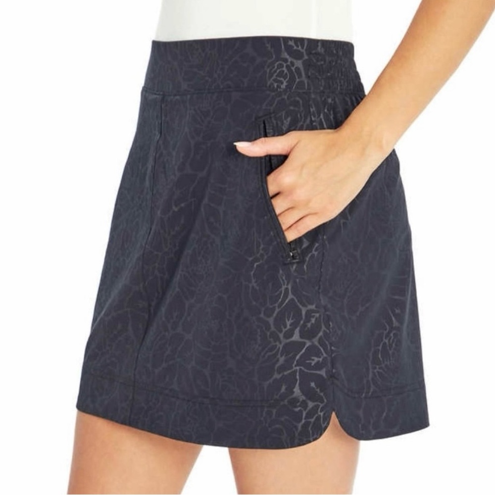 ORVIS Black Travel Skort